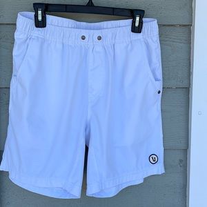 Vuori Kore short 7 1/2”